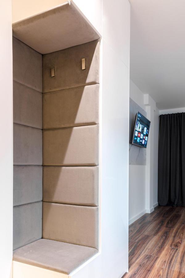 Sky Apartments Poznan Ngoại thất bức ảnh