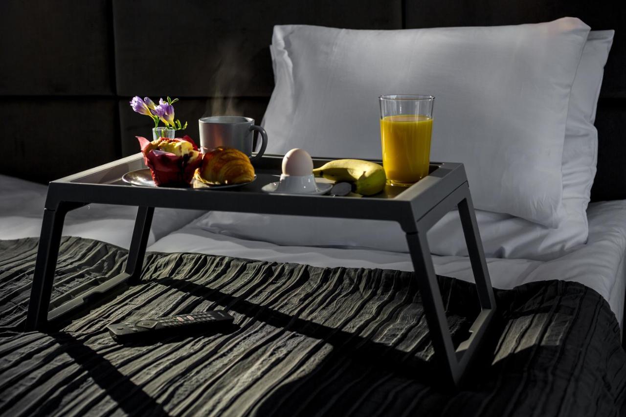 Sky Apartments Poznan Ngoại thất bức ảnh