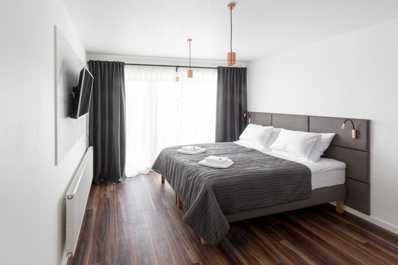 Sky Apartments Poznan Ngoại thất bức ảnh
