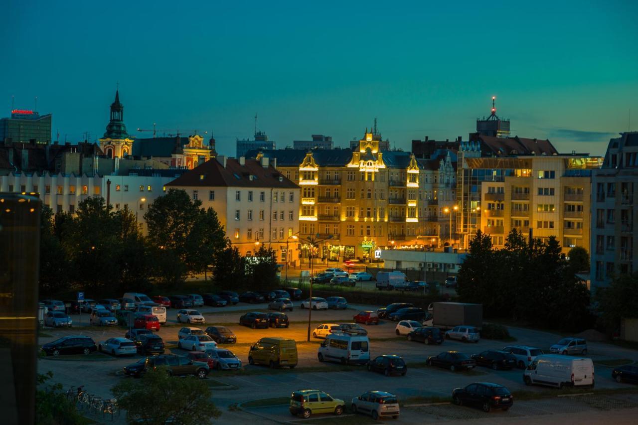 Sky Apartments Poznan Ngoại thất bức ảnh